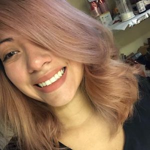 Meet your Posher, Ana